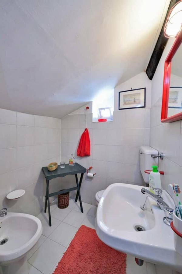 Ferienwohnung Mansarda A Finalborgo - Fascino E Tradizione Finale Ligure Exterior foto