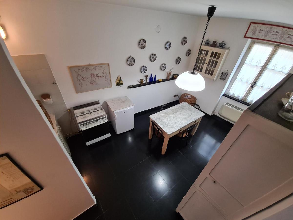 Ferienwohnung Mansarda A Finalborgo - Fascino E Tradizione Finale Ligure Exterior foto